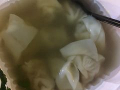-南城香·饭香串香馄饨香(青年路店)