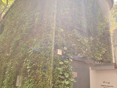 -穹六人间 people 6(岳阳路店)