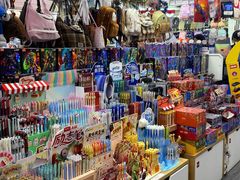 -西北轻工批发市场