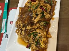 -鲁南仔·滕州炒鸡(经三路店)