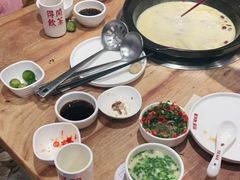 -好彩猪肚鸡(正弘城店)