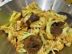 -黄泥岗·地道湖北菜(奥特莱斯店)