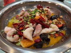 -辛香味烧鱼馆·非遗技艺·排骨红烧肉(光谷医药园店)