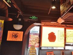 -鸣记脆皮烤鱼·海鲜烤鱼(三八广场店)