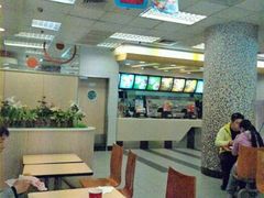 大堂-肯德基(塔南店)