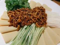 京酱肉丝-天怡興·百年蒸饺(中心书城店)