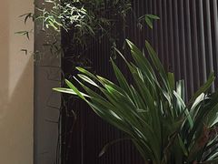 -肆海小川菜酒馆Wine Bistro (青年路店)