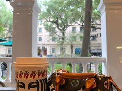 -星巴克臻选(广州沙面店)