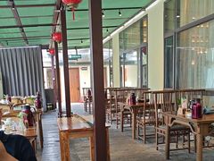 -湘力力小院·鱼汤泡饭(枫林路店)