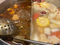 鸳鸯养生锅-老鼎旺安格斯牛肉火锅(衡艺广场店)