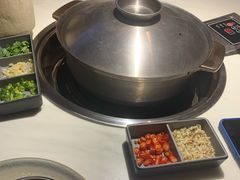 -喃喃椰·糟粕醋·椰子鸡火锅(七堡花园店)
