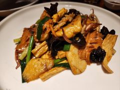 -张家卫·阳江菜·小海鲜(肥婆湾桥店)