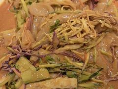 -那家老院子东北菜·饺子·小鸡炖蘑菇(艳华街店)