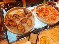 -大中华希尔顿酒店-念自助餐·嗨啤·小龙虾