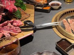 -铭牛烧肉·和牛海鲜自助(高新月牙湖店)