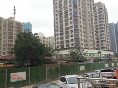 -70後铁锅炖(坡博总店)