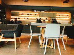 -瑞幸咖啡(宝华国际广场店)