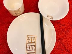 餐具摆设-巴黎四季酒店香轩中餐