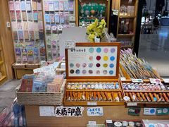 -猫的天空之城概念书店(苏州诚品店)