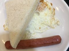 火腿蛋三明治-义顺牛奶公司(庇利金街店)