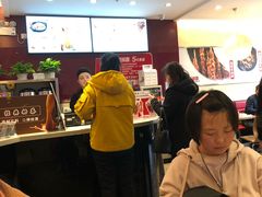 -南城香·饭香串香馄饨香(青年路店)