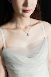 -Vera Wang婚纱礼服旗舰店