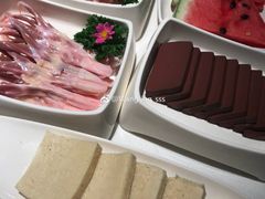-海底捞火锅(威高广场店)