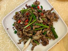 椒麻鸡胗-通乐簋街小龙虾(老店)