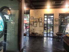 -莓园冰淇淋店