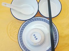 -东方之猪四更烤乳猪(金垦总店)