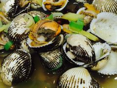 -赶海部落海鲜城(海阳路店)