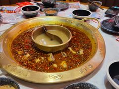 -哥老官重庆美蛙鱼头(五角场合生汇店)