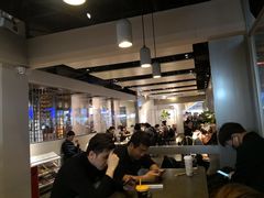 大堂-喜茶(上海正大广场店)