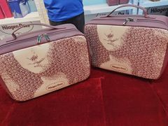 -哈根达斯(芳圆里店)