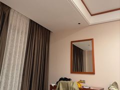 -湖泉半山温泉(湖泉生态园)