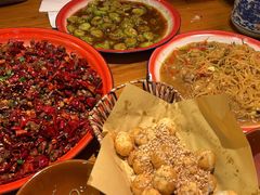 -先启半步颠·川菜小炒