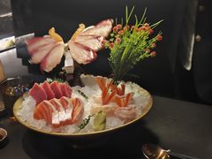 -蟹犇前•帝王蟹雪蟹(陆家嘴店)