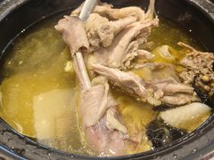 黄山石耳土鸡汤-同庆楼(大钟寺店)