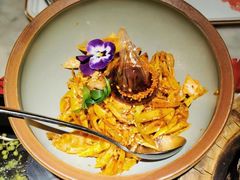 敲糖棒棒鸡-辛香汇·现炒川菜(淮海路百盛店)