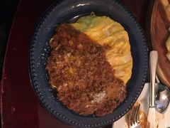 红烩牛肉蛋包饭-羽深肉铺 Steak & Wine