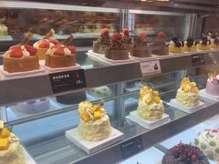 -罗森尼娜(德思勤店)