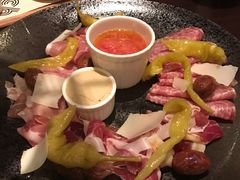 -恰餐厅及酒吧 CHAR Bar & Grill (北京丽都皇冠假日店)