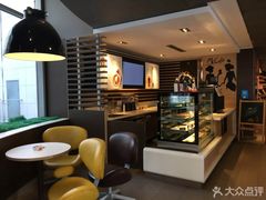 -麦当劳(南京路2店)