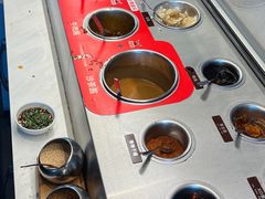 -左庭右院鲜牛肉火锅(浦江欢乐颂店)