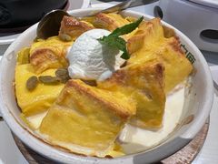 冰淇淋烤布蕾-新白鹿餐厅(第一百货店)