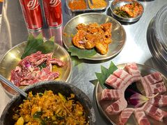 -哈哈碳都·牛肋条无限自助烤肉(宝龙店)