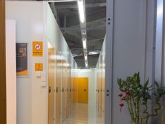 -安东易迷你仓自助寄存仓库(淞虹路店)
