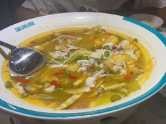 -溪雨观酸菜鱼(莘松路店)