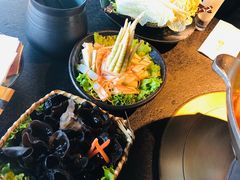 -湊湊火锅·茶憩(新中关购物中心店)