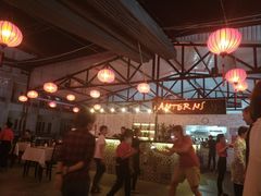 -Lanterns Vietnamese Restaurant